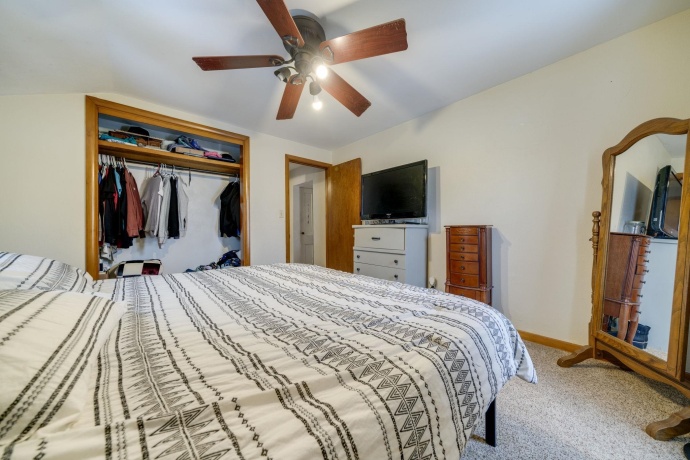 220 Hager, MILLEDGEVILLE, Illinois 61051, 3 Bedrooms Bedrooms, ,2 BathroomsBathrooms,House,For Sale,Hager,202600092