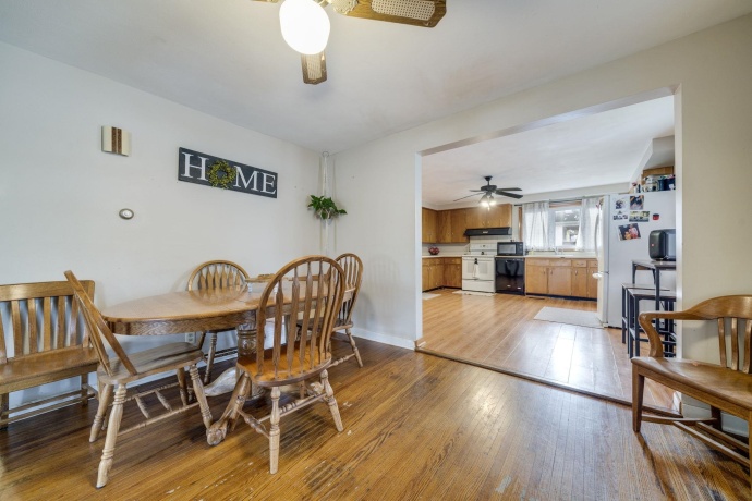 220 Hager, MILLEDGEVILLE, Illinois 61051, 3 Bedrooms Bedrooms, ,2 BathroomsBathrooms,House,For Sale,Hager,202600092