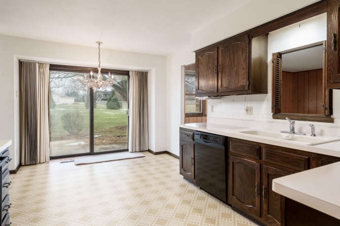 8169 CLOCKVIEW, ROCKFORD, Illinois 61108, 3 Bedrooms Bedrooms, ,2 BathroomsBathrooms,House,For Sale,CLOCKVIEW,202600096