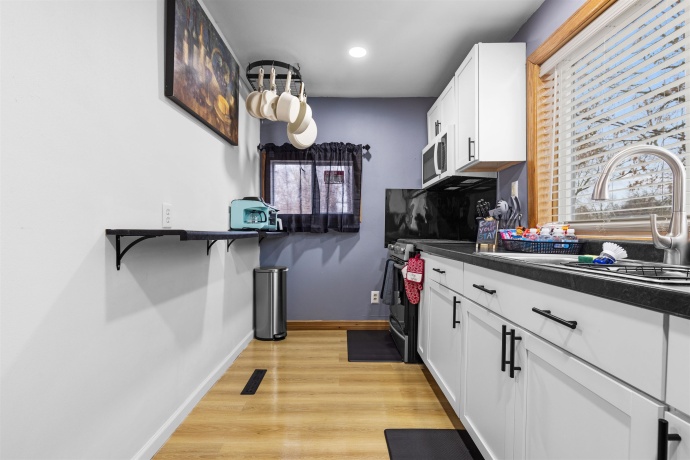 3010 & 3014 10th, ROCKFORD, Illinois 61109, 2 Bedrooms Bedrooms, ,1 BathroomBathrooms,House,For Sale,10th,202600098