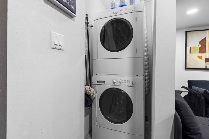 3010 & 3014 10th, ROCKFORD, Illinois 61109, 2 Bedrooms Bedrooms, ,1 BathroomBathrooms,House,For Sale,10th,202600098