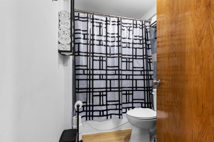 3010 & 3014 10th, ROCKFORD, Illinois 61109, 2 Bedrooms Bedrooms, ,1 BathroomBathrooms,House,For Sale,10th,202600098