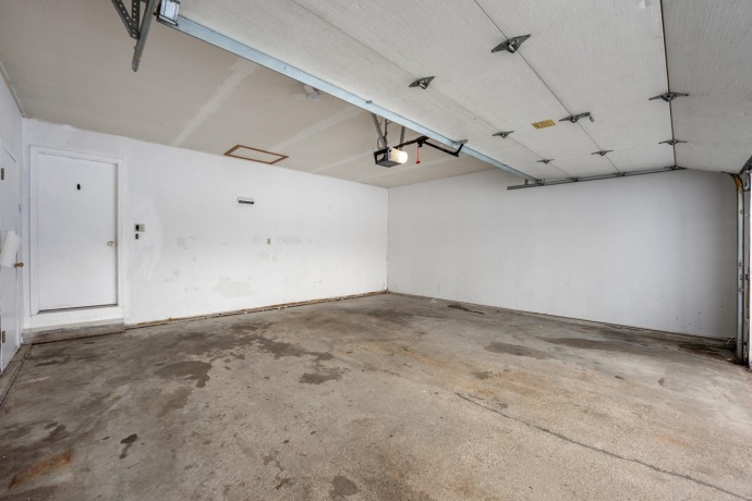 6608-6610 Sawgrass, ROCKFORD, Illinois 61114, ,2 Units,For Sale,Sawgrass,202600103