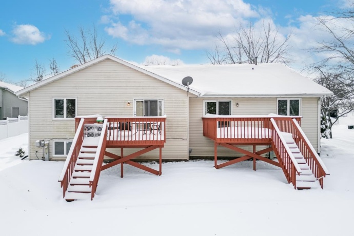 6608-6610 Sawgrass, ROCKFORD, Illinois 61114, ,2 Units,For Sale,Sawgrass,202600103