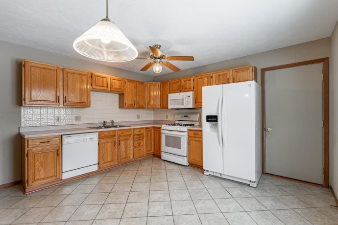 6608-6610 Sawgrass, ROCKFORD, Illinois 61114, ,2 Units,For Sale,Sawgrass,202600103