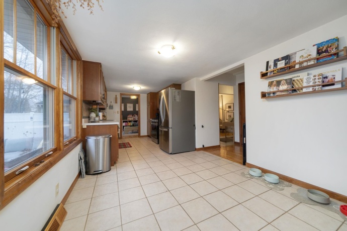 813 Prestwick, ROCKFORD, Illinois 61107, 4 Bedrooms Bedrooms, ,1 BathroomBathrooms,House,For Sale,Prestwick,202600109