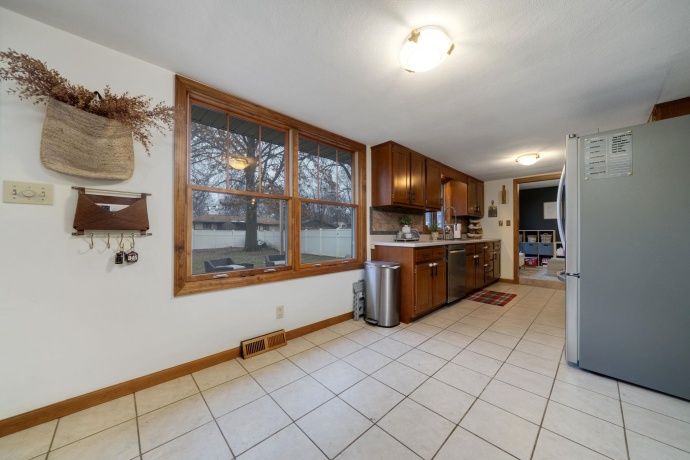 813 Prestwick, ROCKFORD, Illinois 61107, 4 Bedrooms Bedrooms, ,1 BathroomBathrooms,House,For Sale,Prestwick,202600109