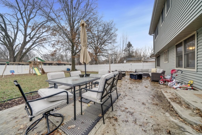 813 Prestwick, ROCKFORD, Illinois 61107, 4 Bedrooms Bedrooms, ,1 BathroomBathrooms,House,For Sale,Prestwick,202600109