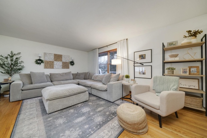 813 Prestwick, ROCKFORD, Illinois 61107, 4 Bedrooms Bedrooms, ,1 BathroomBathrooms,House,For Sale,Prestwick,202600109