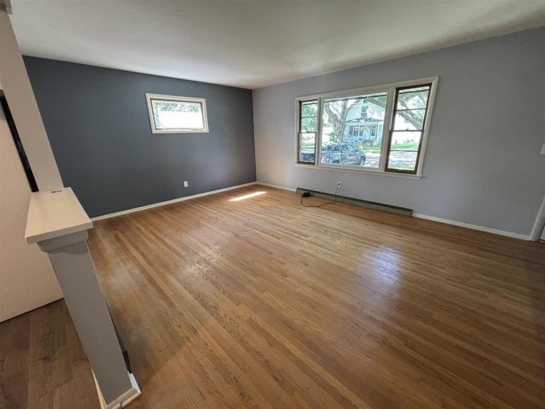 308 Marshall, BELVIDERE, Illinois 61008, 3 Bedrooms Bedrooms, ,1 BathroomBathrooms,House,For Sale,Marshall,202600112