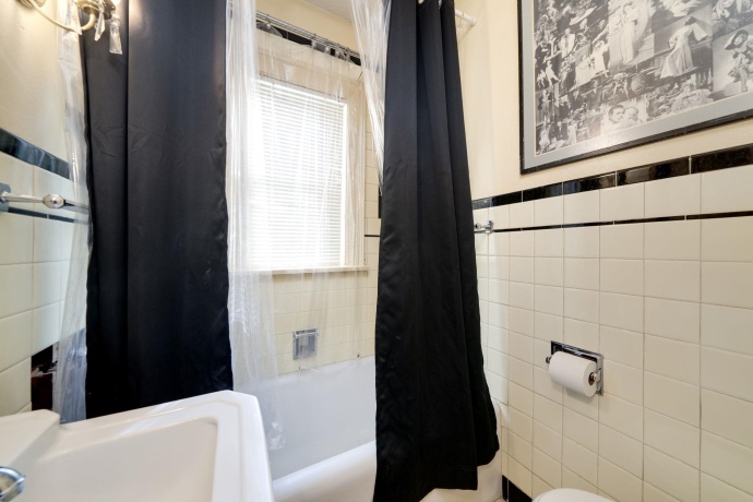 1614 Grace, ROCKFORD, Illinois 61103, 3 Bedrooms Bedrooms, ,2 BathroomsBathrooms,House,For Sale,Grace,202600114