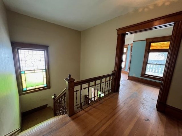 642 Stephenson, FREEPORT, Illinois 61032, 5 Bedrooms Bedrooms, ,2 BathroomsBathrooms,House,For Sale,Stephenson,202503196