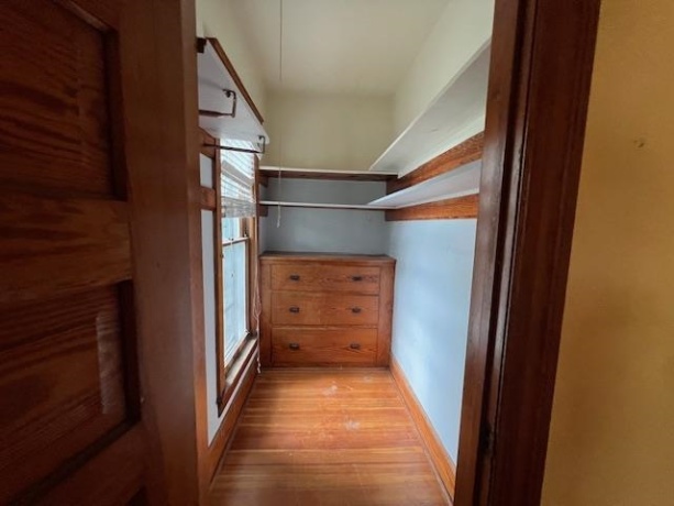 642 Stephenson, FREEPORT, Illinois 61032, 5 Bedrooms Bedrooms, ,2 BathroomsBathrooms,House,For Sale,Stephenson,202503196