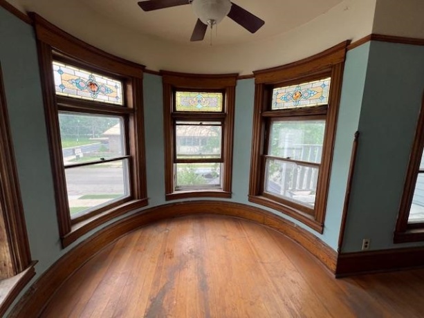 642 Stephenson, FREEPORT, Illinois 61032, 5 Bedrooms Bedrooms, ,2 BathroomsBathrooms,House,For Sale,Stephenson,202503196