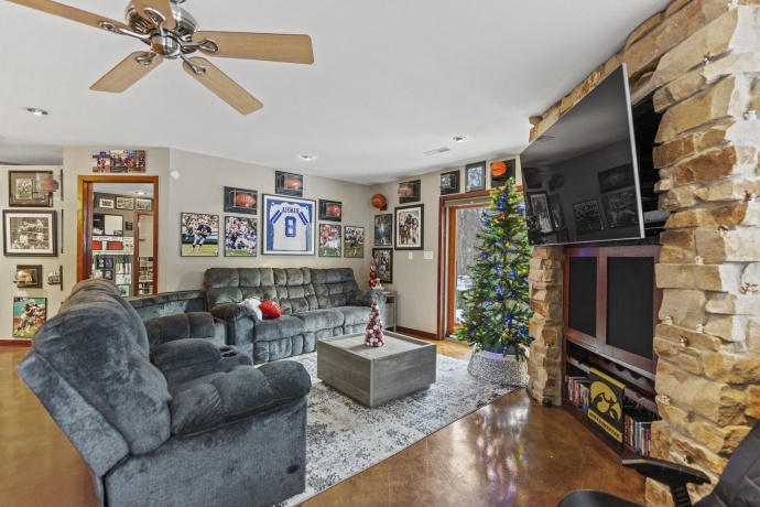 9208 SHERINGHAM, ROSCOE, Illinois 61073, 3 Bedrooms Bedrooms, ,3 BathroomsBathrooms,House,For Sale,SHERINGHAM,202600106