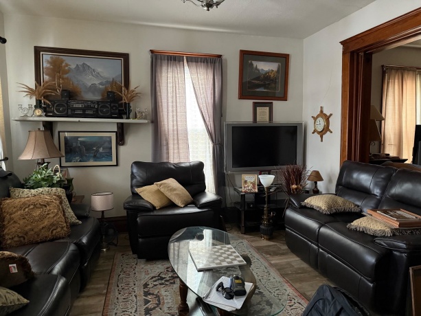 118 GREEN AVE, FREEPORT, Illinois 61032, 3 Bedrooms Bedrooms, ,1 BathroomBathrooms,House,For Sale,GREEN AVE,202600130