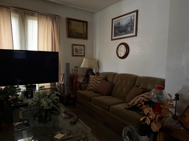 118 GREEN AVE, FREEPORT, Illinois 61032, 3 Bedrooms Bedrooms, ,1 BathroomBathrooms,House,For Sale,GREEN AVE,202600130