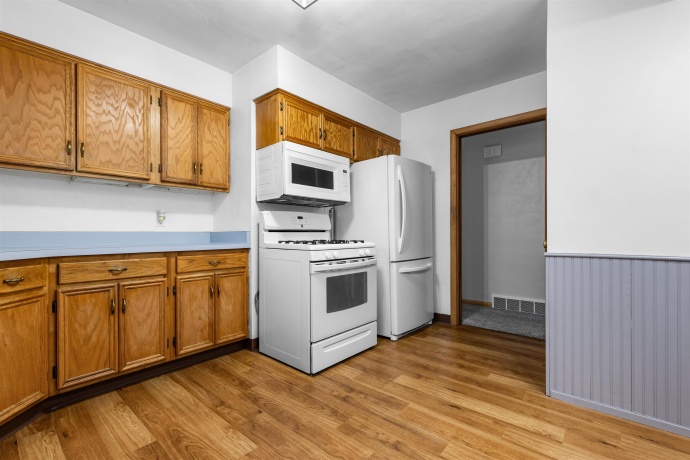 1419 Stratford, ROCKFORD, Illinois 61107, 3 Bedrooms Bedrooms, ,2 BathroomsBathrooms,House,For Sale,Stratford,202600134