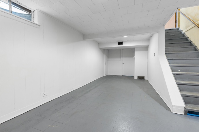 1419 Stratford, ROCKFORD, Illinois 61107, 3 Bedrooms Bedrooms, ,2 BathroomsBathrooms,House,For Sale,Stratford,202600134