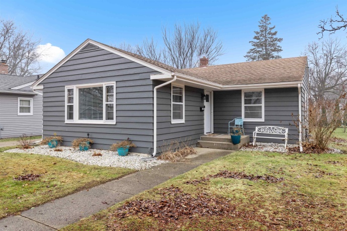 1419 Stratford, ROCKFORD, Illinois 61107, 3 Bedrooms Bedrooms, ,2 BathroomsBathrooms,House,For Sale,Stratford,202600134