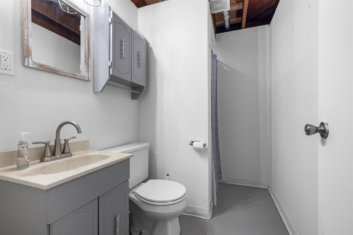 1419 Stratford, ROCKFORD, Illinois 61107, 3 Bedrooms Bedrooms, ,2 BathroomsBathrooms,House,For Sale,Stratford,202600134