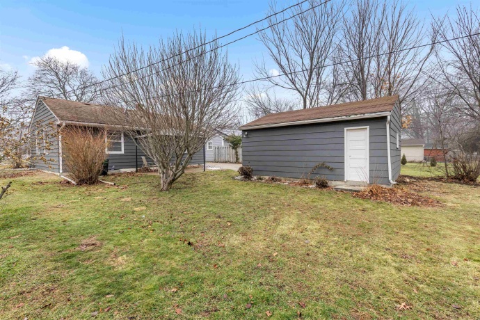 1419 Stratford, ROCKFORD, Illinois 61107, 3 Bedrooms Bedrooms, ,2 BathroomsBathrooms,House,For Sale,Stratford,202600134