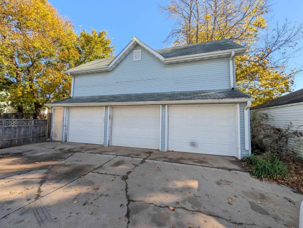 305 Garfield, HARVARD, Illinois 60033, 4 Bedrooms Bedrooms, ,3 BathroomsBathrooms,House,For Sale,Garfield,202600135