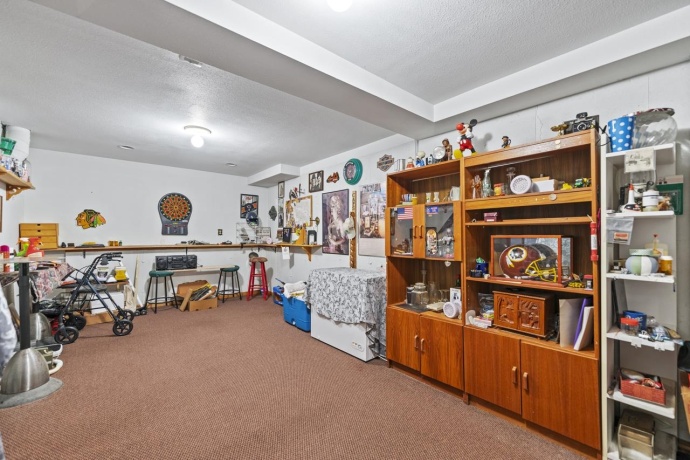 810 Southgate, LAKE SUMMERSET, Illinois 61019, 4 Bedrooms Bedrooms, ,3 BathroomsBathrooms,House,For Sale,Southgate,202506290