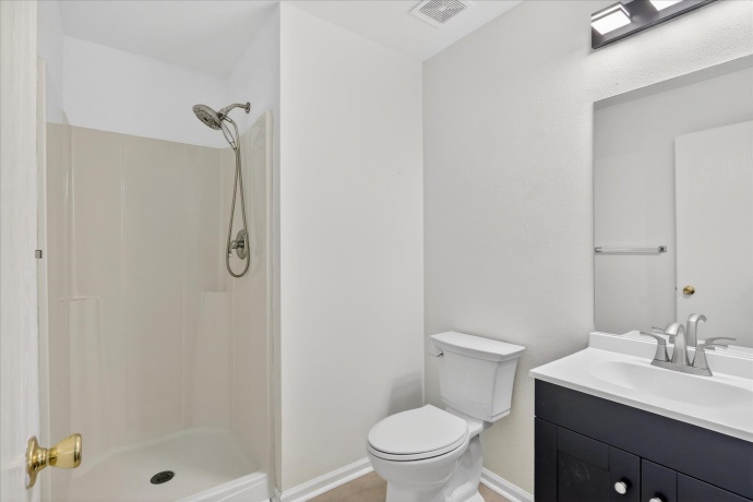 615 Winfield, SOUTH BELOIT, Illinois 61080, 3 Bedrooms Bedrooms, ,2 BathroomsBathrooms,House,For Sale,Winfield,202600143