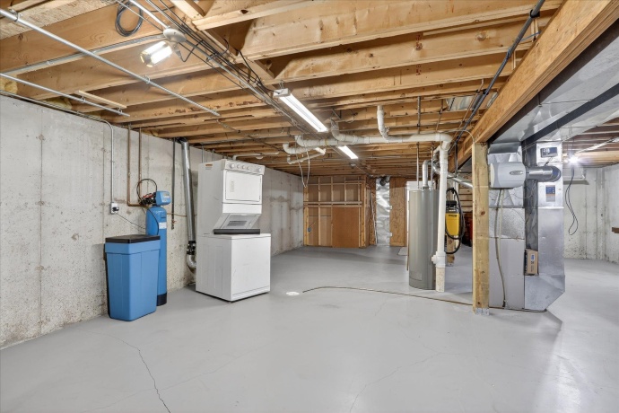 615 Winfield, SOUTH BELOIT, Illinois 61080, 3 Bedrooms Bedrooms, ,2 BathroomsBathrooms,House,For Sale,Winfield,202600143