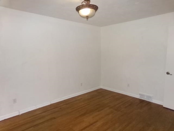 1435 Bolkinwood Drive, FREEPORT, Illinois 61032, 5 Bedrooms Bedrooms, ,3 BathroomsBathrooms,House,For Sale,Bolkinwood Drive,202600148