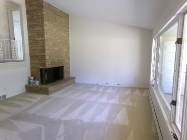 1435 Bolkinwood Drive, FREEPORT, Illinois 61032, 5 Bedrooms Bedrooms, ,3 BathroomsBathrooms,House,For Sale,Bolkinwood Drive,202600148