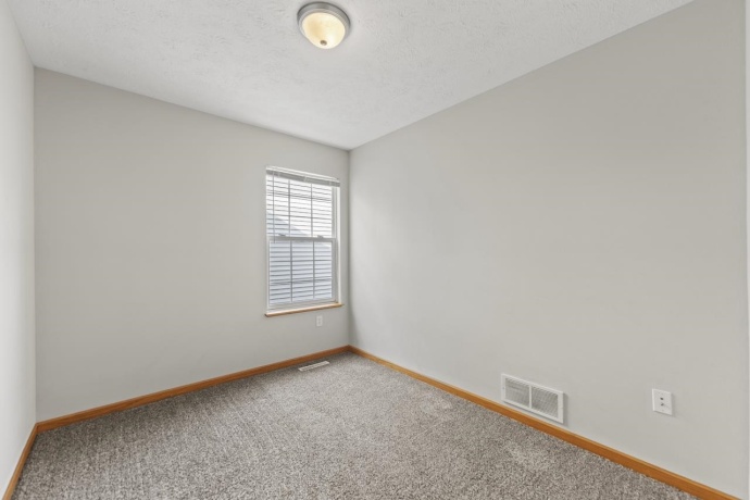 3540 St Anthony #3, ROCKFORD, Illinois 61101, 4 Bedrooms Bedrooms, ,2 BathroomsBathrooms,Condominium,For Sale,St Anthony #3,202600154