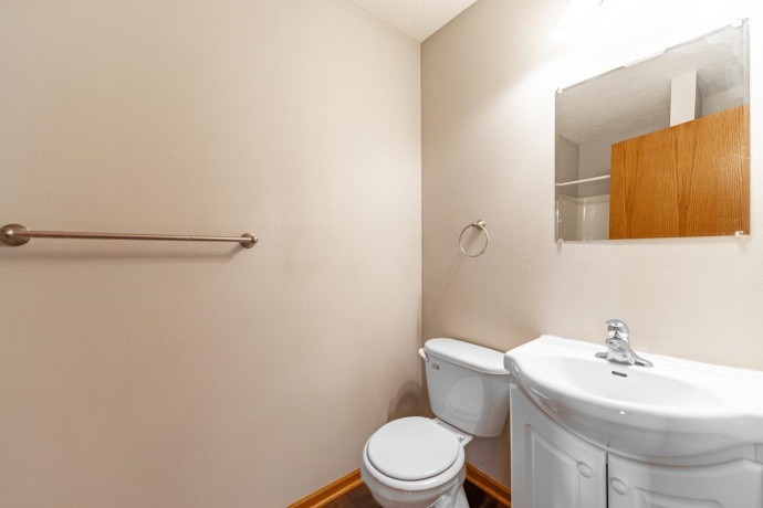 3540 St Anthony #3, ROCKFORD, Illinois 61101, 4 Bedrooms Bedrooms, ,2 BathroomsBathrooms,Condominium,For Sale,St Anthony #3,202600154