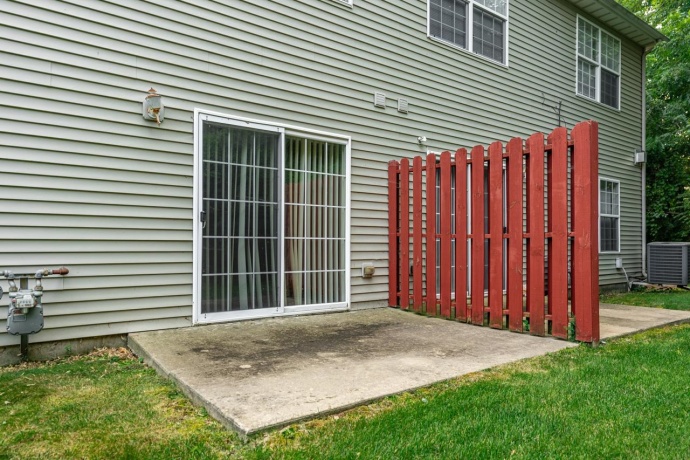 3540 St Anthony #3, ROCKFORD, Illinois 61101, 4 Bedrooms Bedrooms, ,2 BathroomsBathrooms,Condominium,For Sale,St Anthony #3,202600154