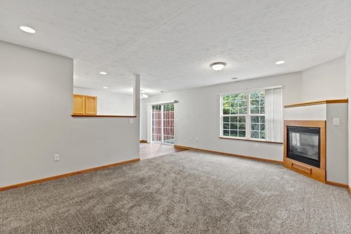 3540 St Anthony #3, ROCKFORD, Illinois 61101, 4 Bedrooms Bedrooms, ,2 BathroomsBathrooms,Condominium,For Sale,St Anthony #3,202600154