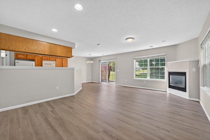 3540 St Anthony #2, ROCKFORD, Illinois 61101, 2 Bedrooms Bedrooms, ,1 BathroomBathrooms,Condominium,For Sale,St Anthony #2,202600156