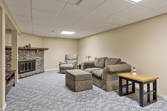 3165 Cavendish, ROCKFORD, Illinois 61109, 3 Bedrooms Bedrooms, ,1 BathroomBathrooms,House,For Sale,Cavendish,202600155