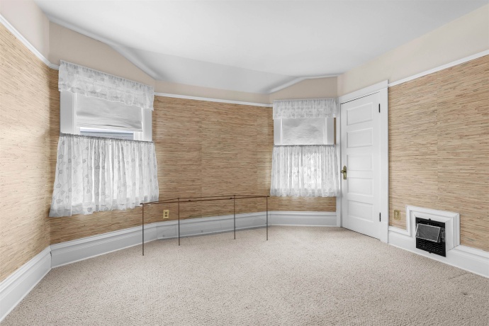 1416 Harlem, ROCKFORD, Illinois 61103, 4 Bedrooms Bedrooms, ,1 BathroomBathrooms,House,For Sale,Harlem,202507537