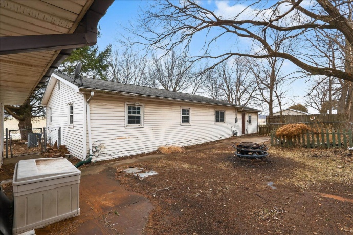 219 River, ROCHELLE, Illinois 61068, 4 Bedrooms Bedrooms, ,1 BathroomBathrooms,House,For Sale,River,202600159