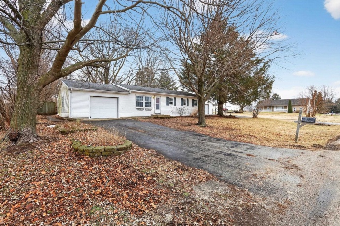 219 River, ROCHELLE, Illinois 61068, 4 Bedrooms Bedrooms, ,1 BathroomBathrooms,House,For Sale,River,202600159