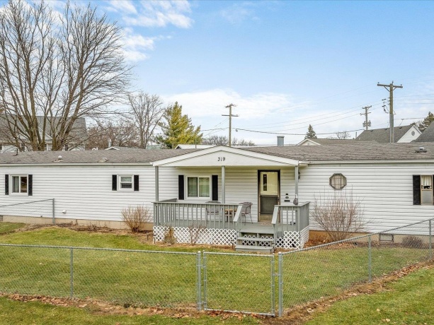 319 turner, DAVIS, Illinois 61019, 3 Bedrooms Bedrooms, ,2 BathroomsBathrooms,House,For Sale,turner,202600160