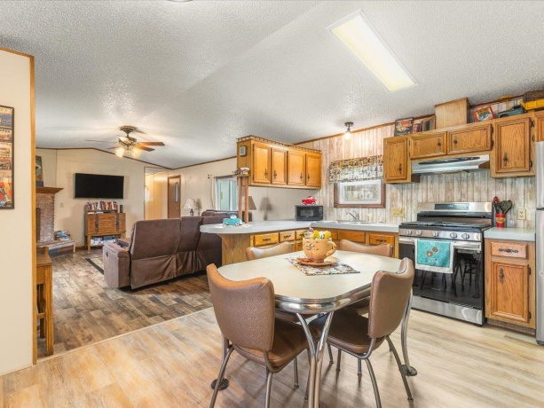 319 turner, DAVIS, Illinois 61019, 3 Bedrooms Bedrooms, ,2 BathroomsBathrooms,House,For Sale,turner,202600160