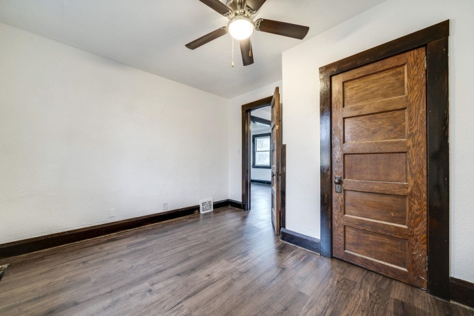 1128 21st, ROCKFORD, Illinois 61104, ,2 Units,For Sale,21st,202600163