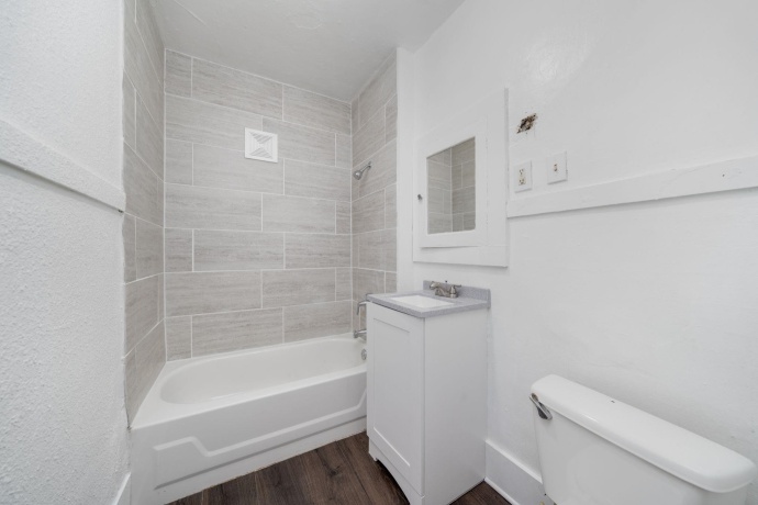 1128 21st, ROCKFORD, Illinois 61104, ,2 Units,For Sale,21st,202600163