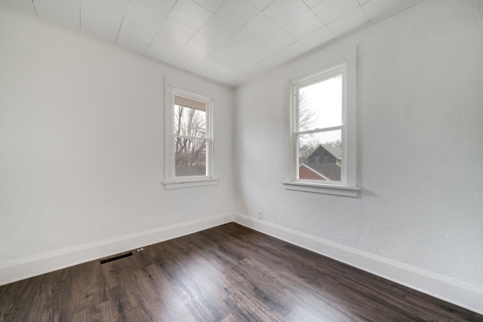 1128 21st, ROCKFORD, Illinois 61104, ,2 Units,For Sale,21st,202600163