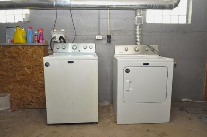 295 Illinois, MARSEILLES, Illinois 61341, 3 Bedrooms Bedrooms, ,1 BathroomBathrooms,House,For Sale,Illinois,202600166