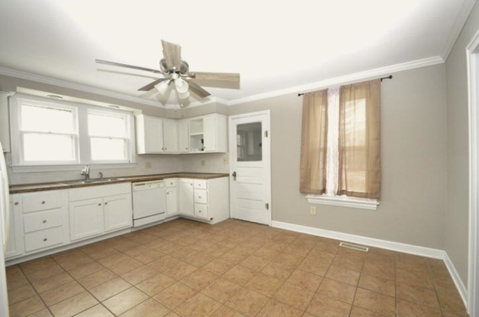 295 Illinois, MARSEILLES, Illinois 61341, 3 Bedrooms Bedrooms, ,1 BathroomBathrooms,House,For Sale,Illinois,202600166