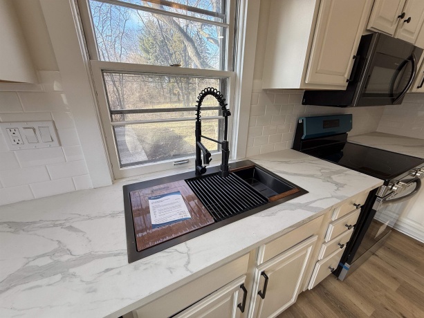 2215 Colorado, ROCKFORD, Illinois 61108, 3 Bedrooms Bedrooms, ,1 BathroomBathrooms,House,For Sale,Colorado,202600167