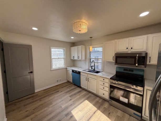 2215 Colorado, ROCKFORD, Illinois 61108, 3 Bedrooms Bedrooms, ,1 BathroomBathrooms,House,For Sale,Colorado,202600167